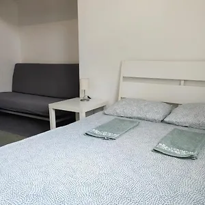 Sleepover Center Guestrooms Maison d'hôtes